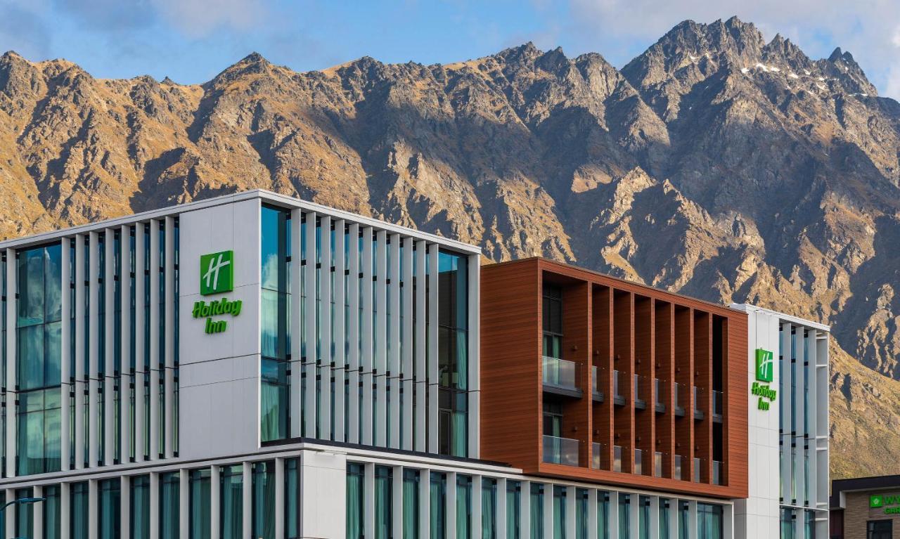 Remarkables Park Hotel